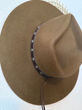 Idyllwind Brown Wide-Brim Wool Hat with Studded Leather Band